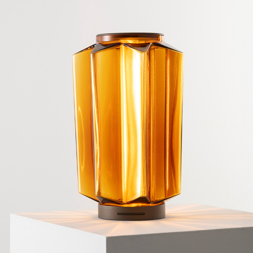 Auralia - Table - 26 - Cognac