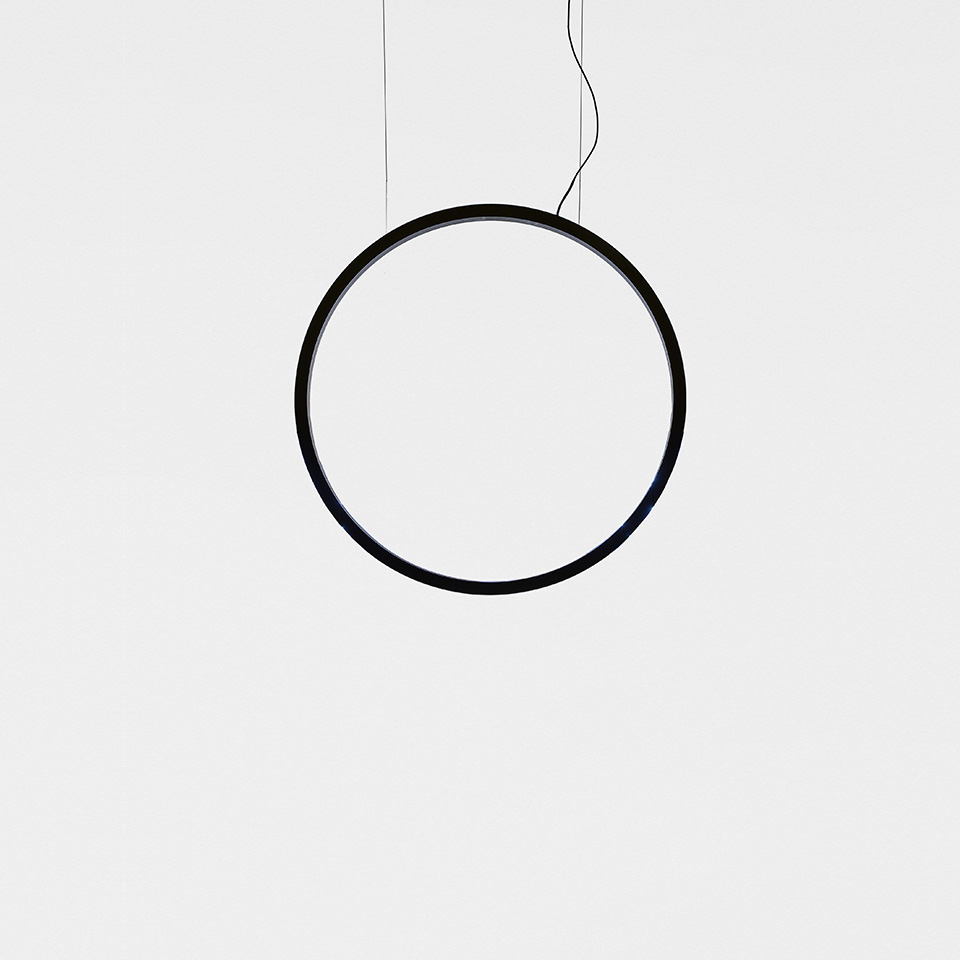 "O" 45 - Suspension