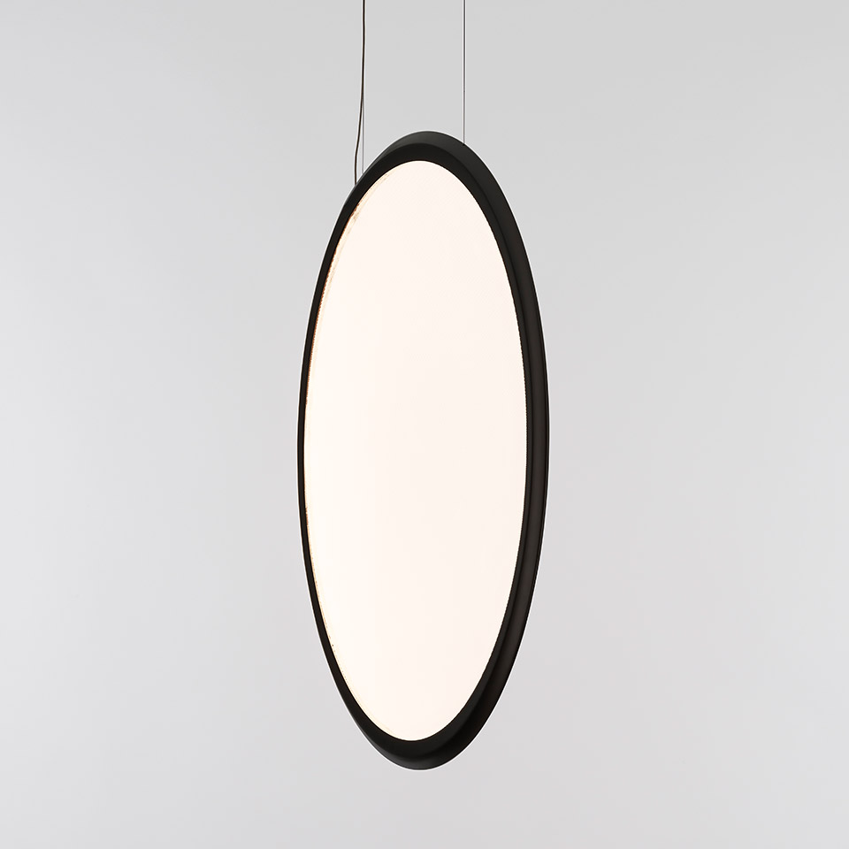 Artemide Discovery Vertical pendant lamp: large oval white diffuser in a slim black frame, suspended by a thin cable - 2