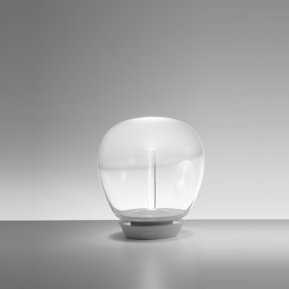 Empatia 26 Table 