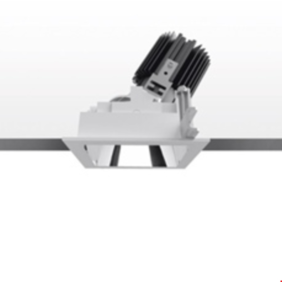 Everything 105 - Square - Trim - Adj - 23° - 2700K - Black trim / Black deflector