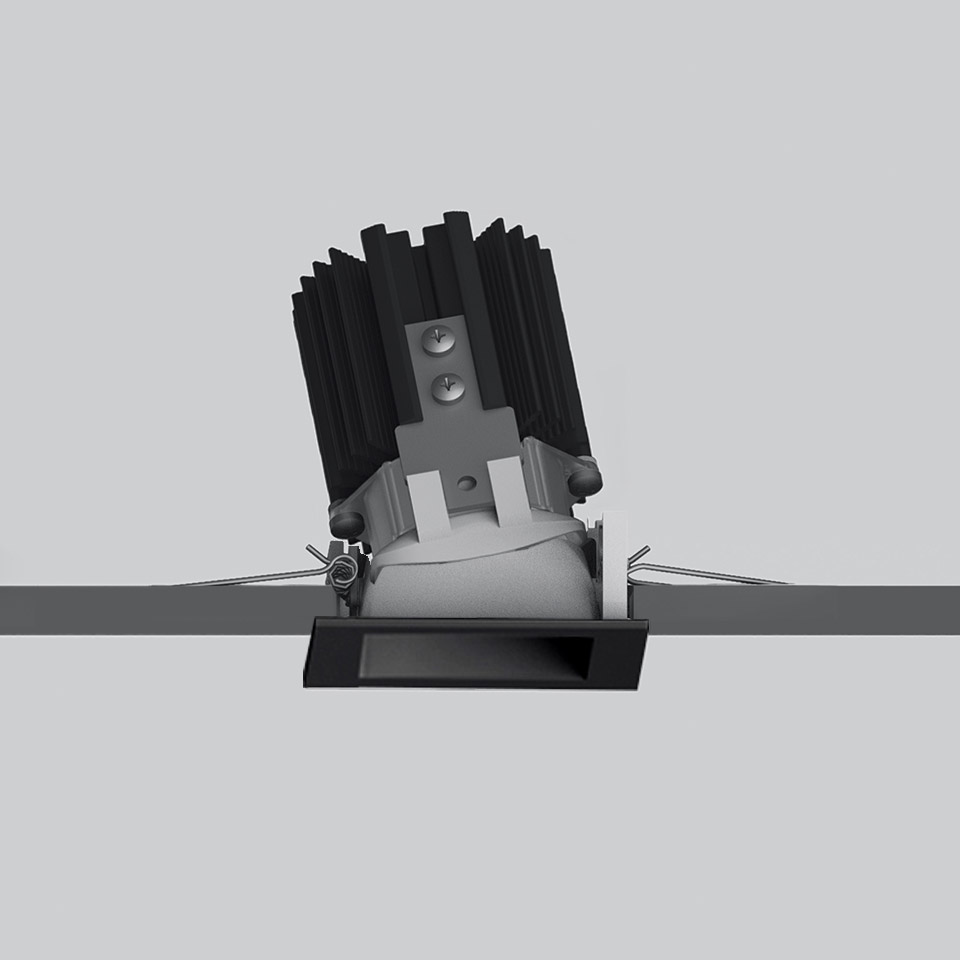 Everything 55 - Square - 5.5W - Adj - 18° 2700K - Black