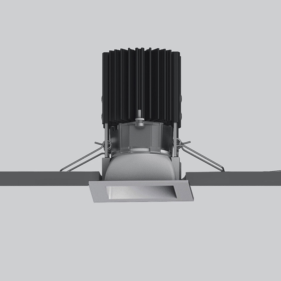 Everything 55 - Square - 5.5W - 18° 2700K - Silver