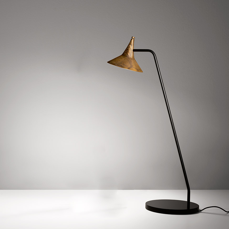 Unterlinden - Table - 2700K - Brass