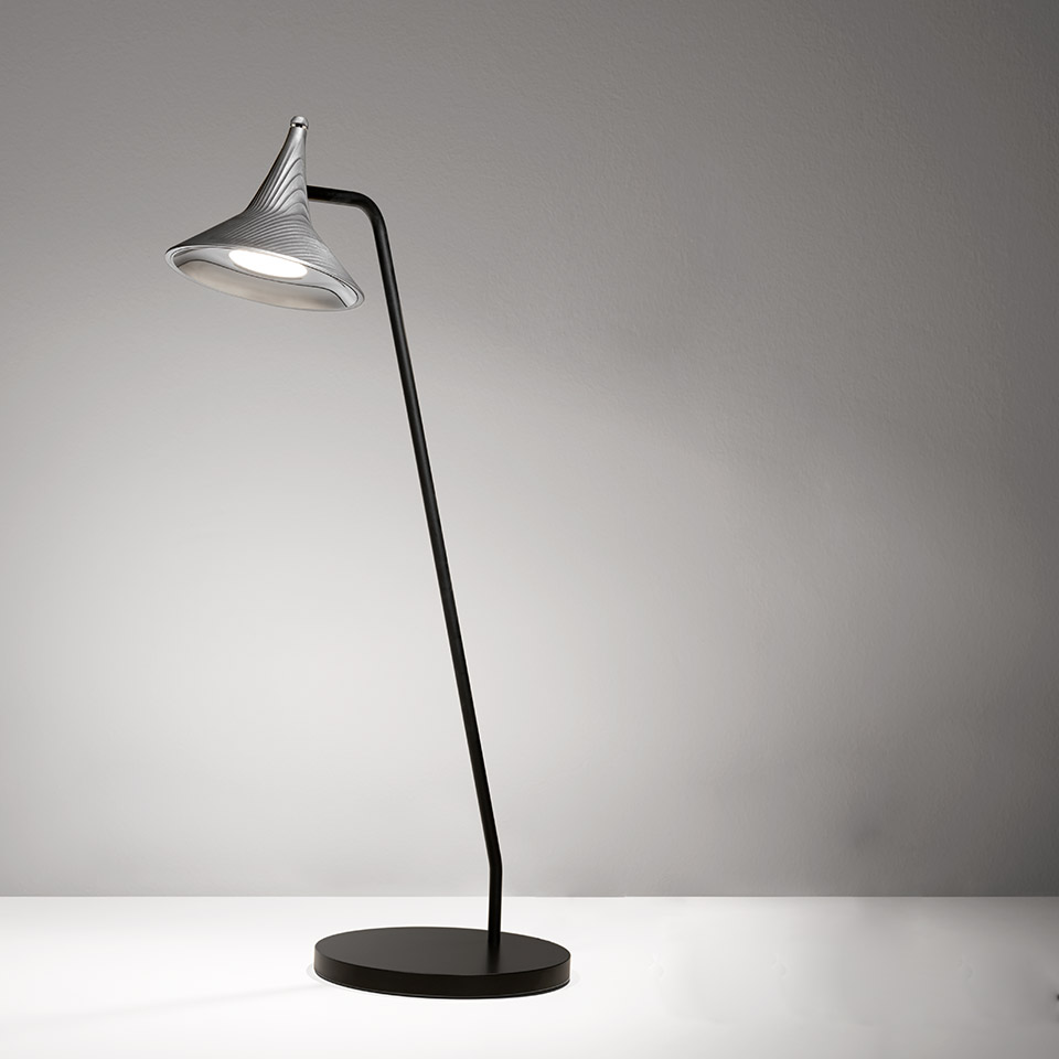 Unterlinden - Table - 2700K - Aluminium